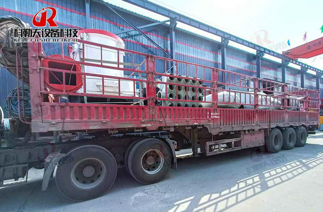 Small ore ultrafine grinding production line sent to Bakersfield, can be used for limestone, bluestone, dolomite, petroleum coke powder processing